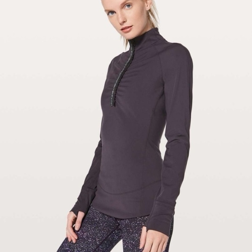 Lululemon size 2 Fast as Light 1/2 Zip . NAVY